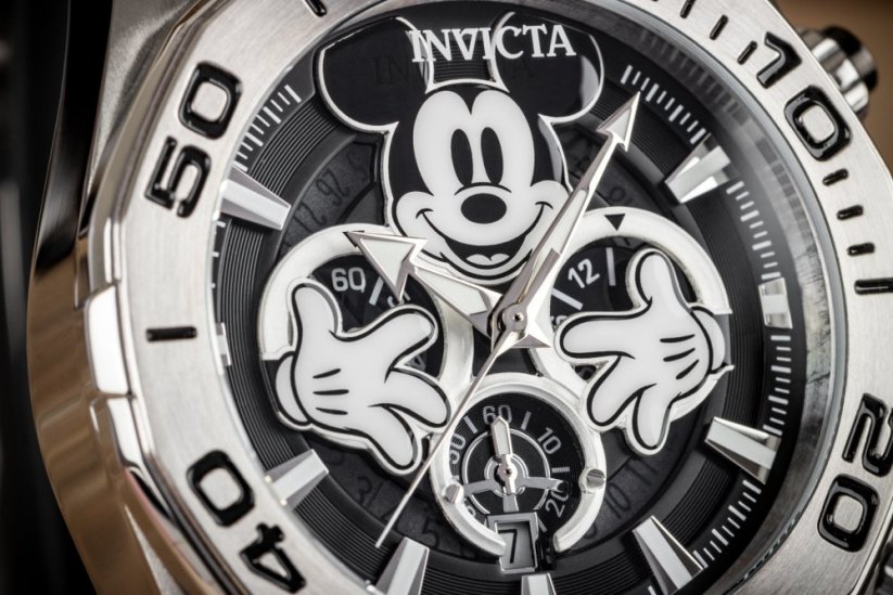 Invicta Disney Quartz 48mm 37808 Mickey Mouse Limited Edition 3000pcs