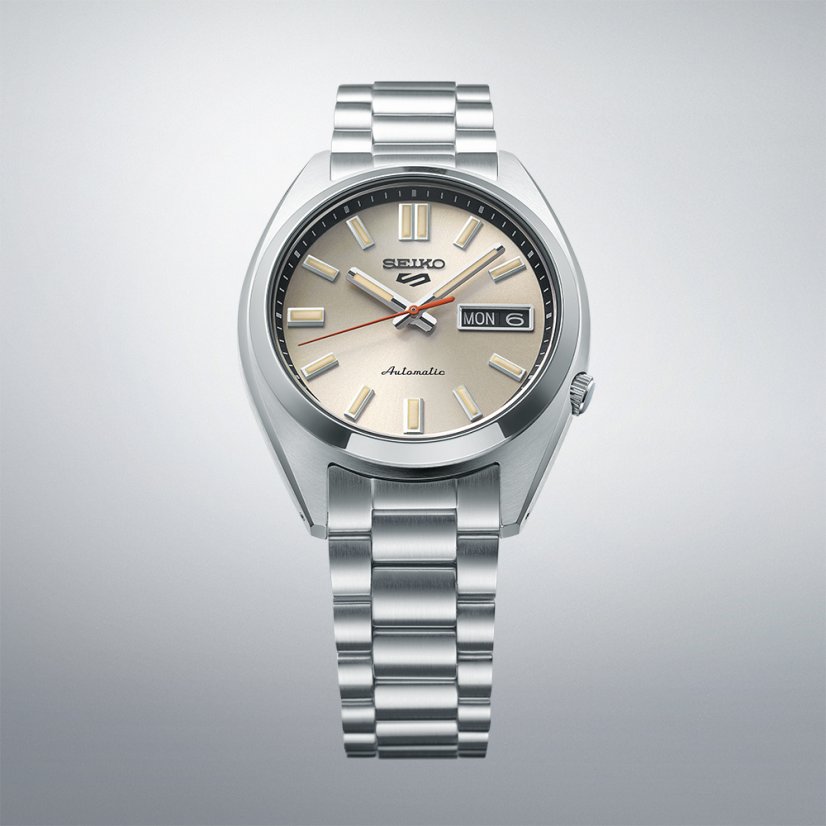 Seiko SRPK91K1 Seiko 5 Sports SNXS ‘Beige Chinos’