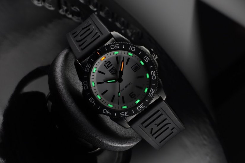 Luminox Pacific Diver 3120M Series XS.3127M