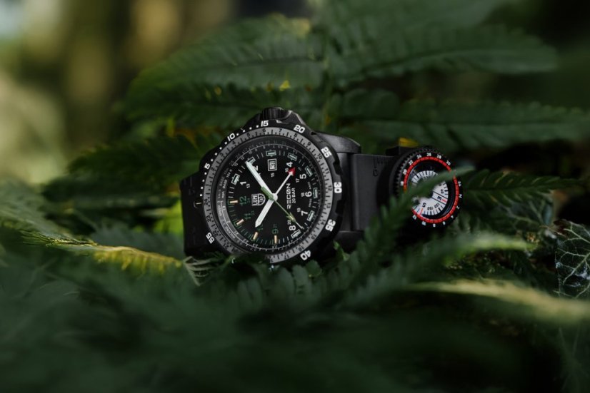 Luminox Recon Point Man 8830 Series XL.8837.2