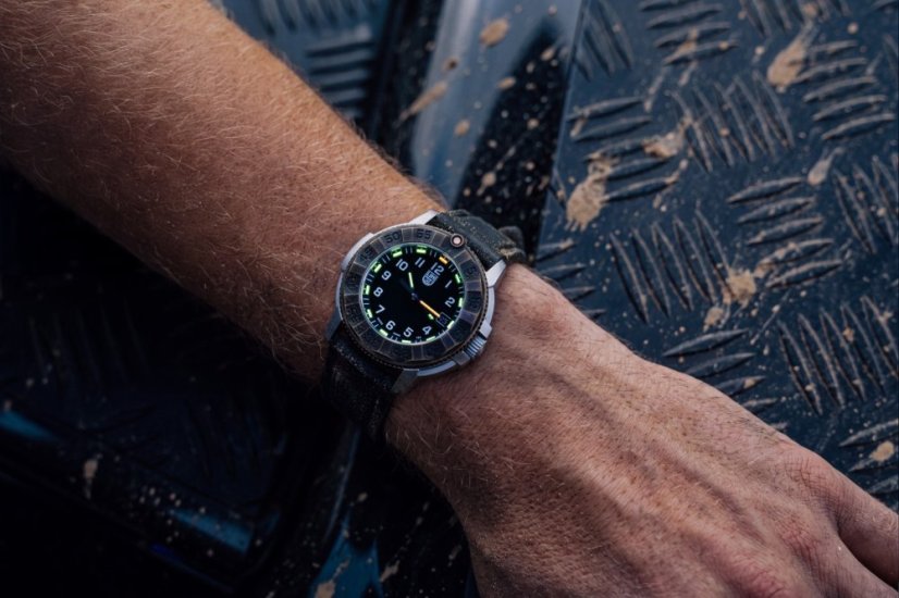 Luminox Adventure 1300 Series XL.1301