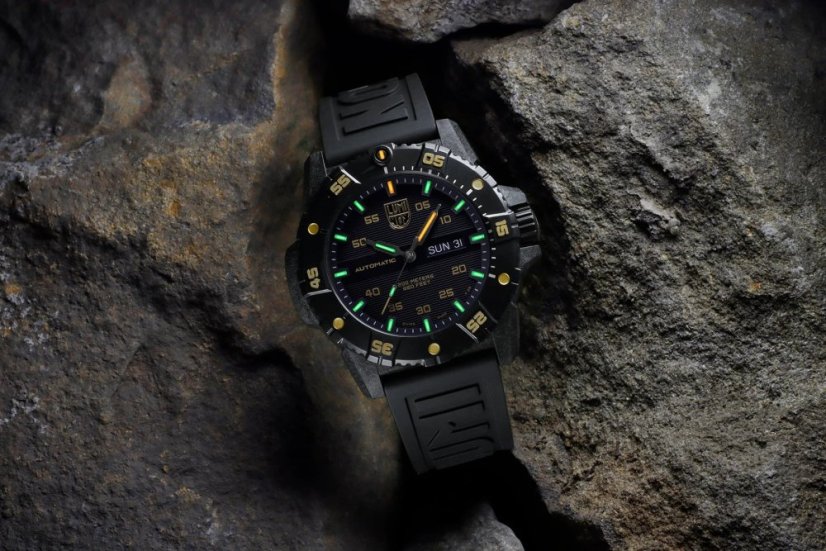 Luminox Master Carbon Seal Automatic 3860 Limited Edition XS.3865.GOLD
