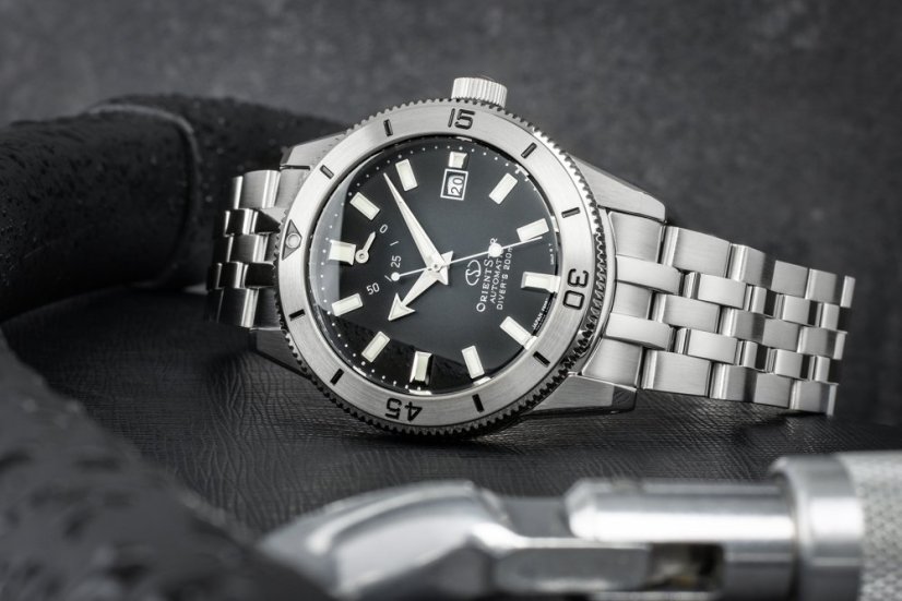 Orient Star Sports Automatic M42 Diver's 1964 1st Edition RE-AU0503N00B 75th Anniversary Limited Edition 700pcs