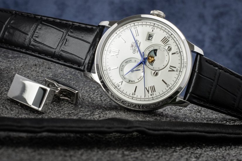 Orient Classic Bambino 2nd Generation Version9 Sun & Moon Automatic RA-AK0802S30B