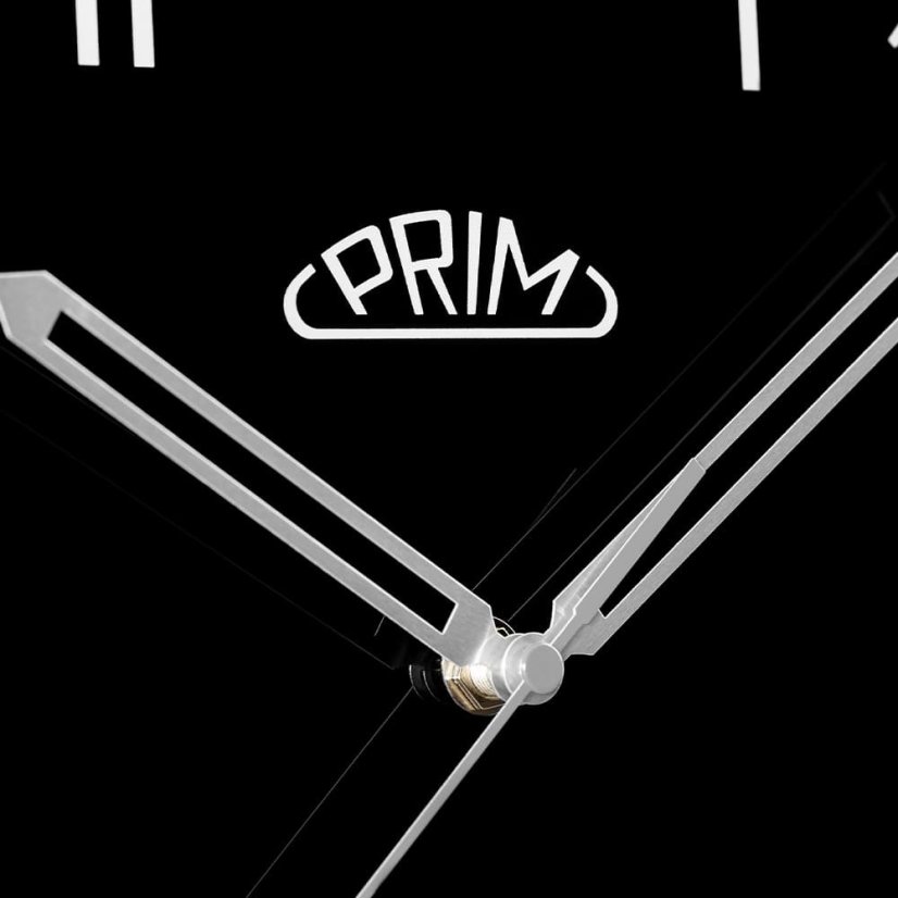 Sklenené nástenné hodiny s tichým chodom PRIM Speedline - čierno-biele - E09.5530.9000