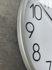 Nástěnné hodiny s tichým chodem JVD HX2487.2