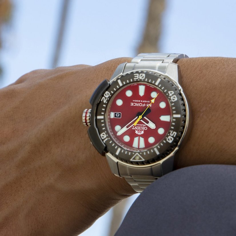 Orient Sports M-Force Diver Automatic RA-AC0L02R30B