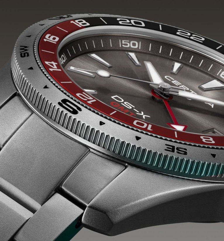 Certina DS-X GMT C047.452.11.081.01