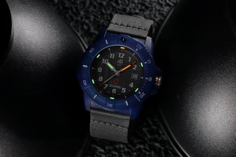 Luminox Tide 8900 Series XS.8902.ECO