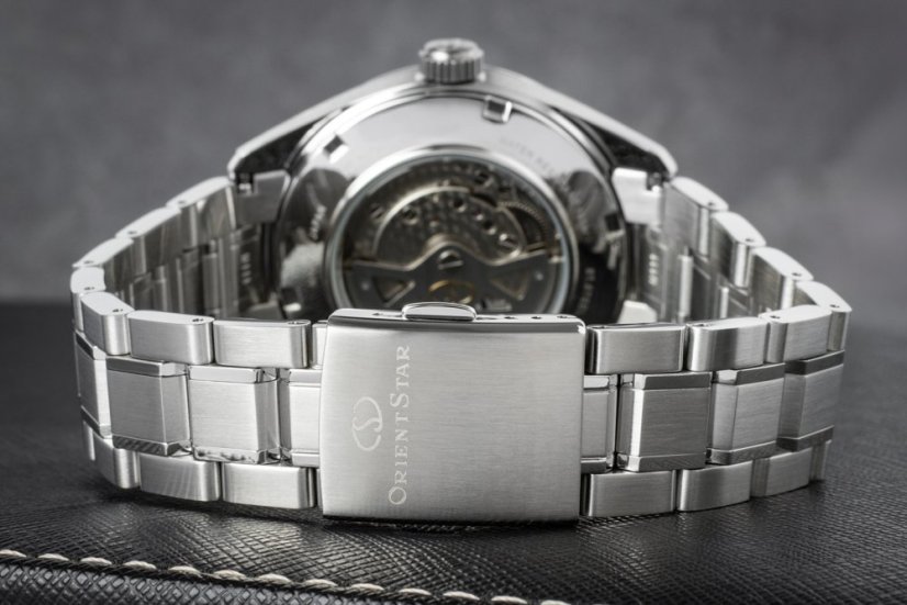 Orient Star Contemporary Modern Skeleton Automatic RE-AV0138V00B