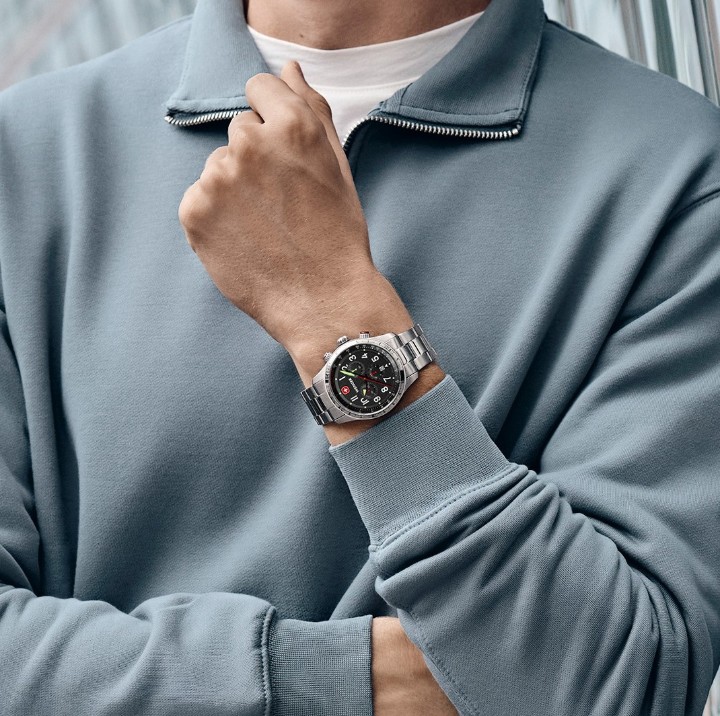 Wenger Terragraph Quartz Chronograph 01.0543.111