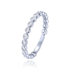 MINET Elegantný strieborný prsteň s bielymi zirkónmi veľ. 56