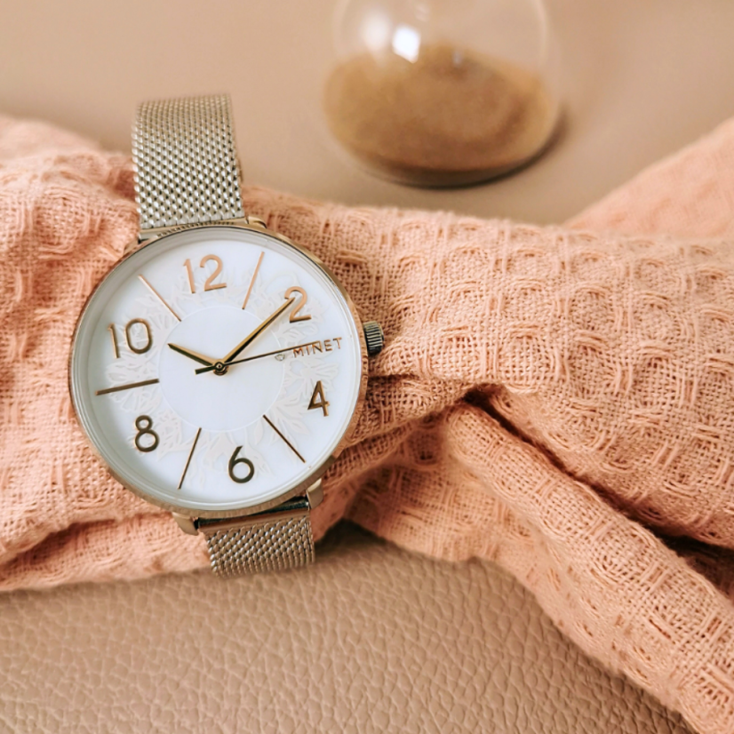 MINET Strieborné dámske hodinky PRAGUE Silver Flower Mesh s číslami