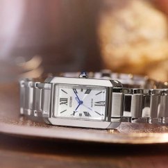 Citizen EW5620-55A Citizen L