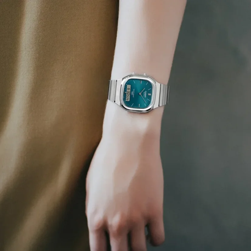 CASIO AQ-240E-3AEF Vintage