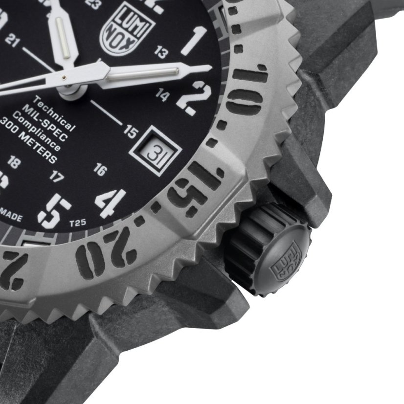 Luminox MIL-SPEC 3350 Series XL.3351.2