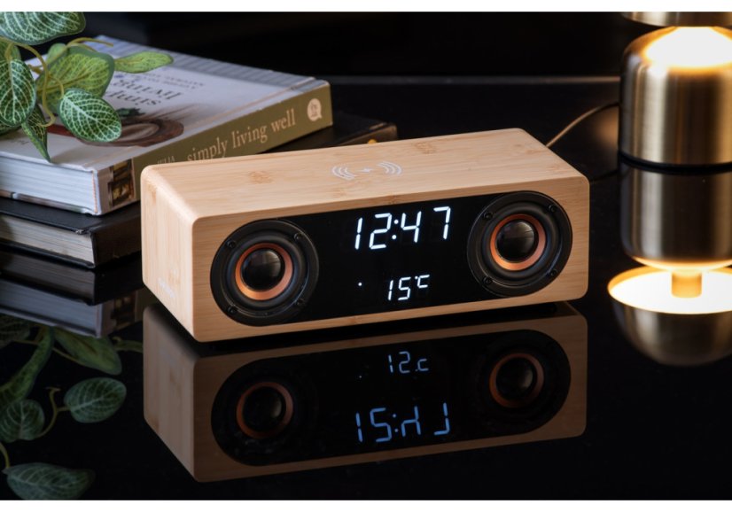 Radiobudík s nabíječkou smartphonů a Bluetooth reproduktorem 6059WD Karlsson 25cm