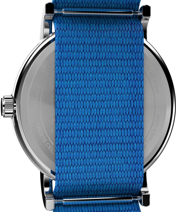 Timex Peanuts Weekender Gang's All Here TW2W194006B