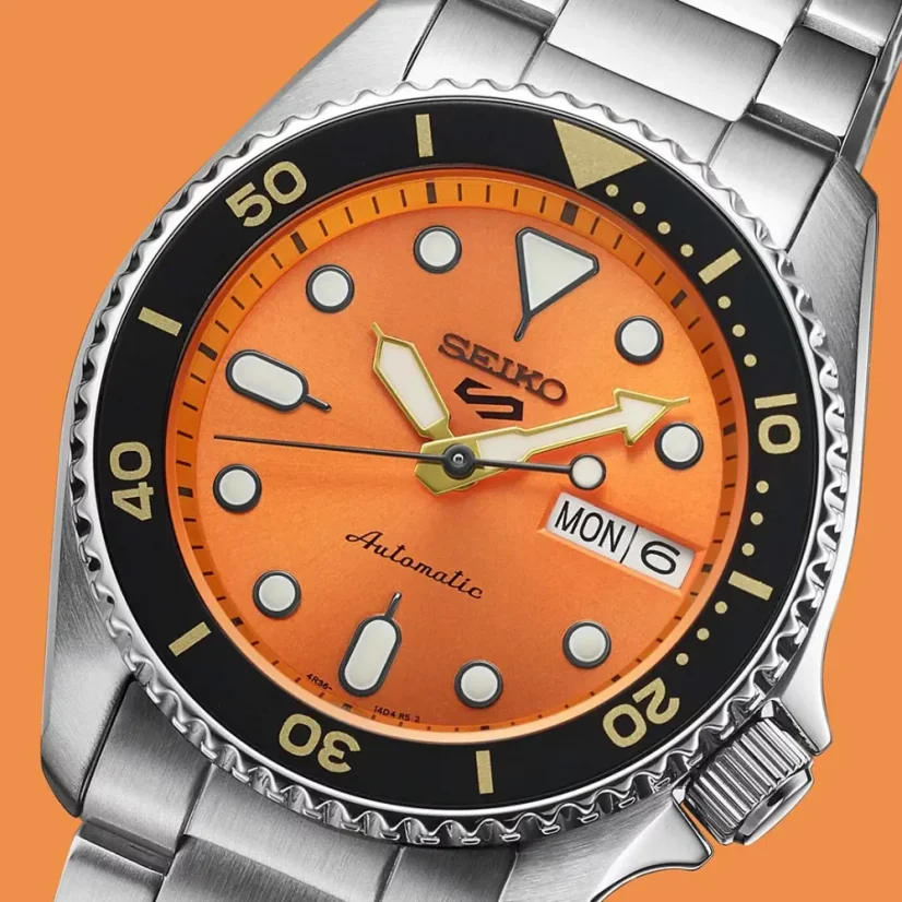 Seiko SRPK35K1 Seiko 5 Sports SKX ‘Midi’ Orange