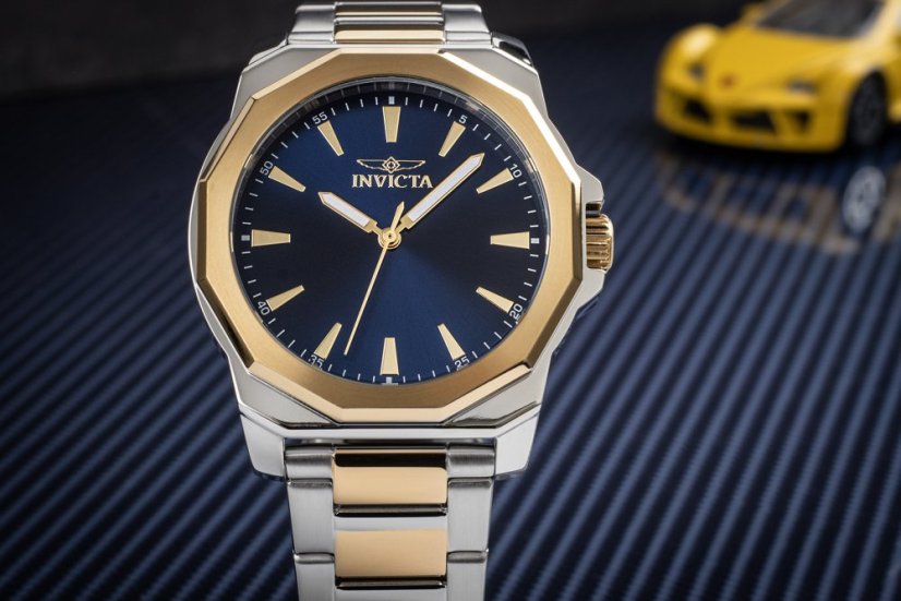Invicta Speedway Quartz 42mm 46838