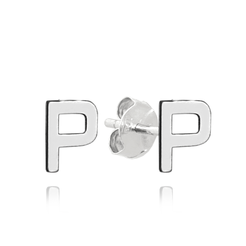 MINET Strieborné náušnice písmeno "P"