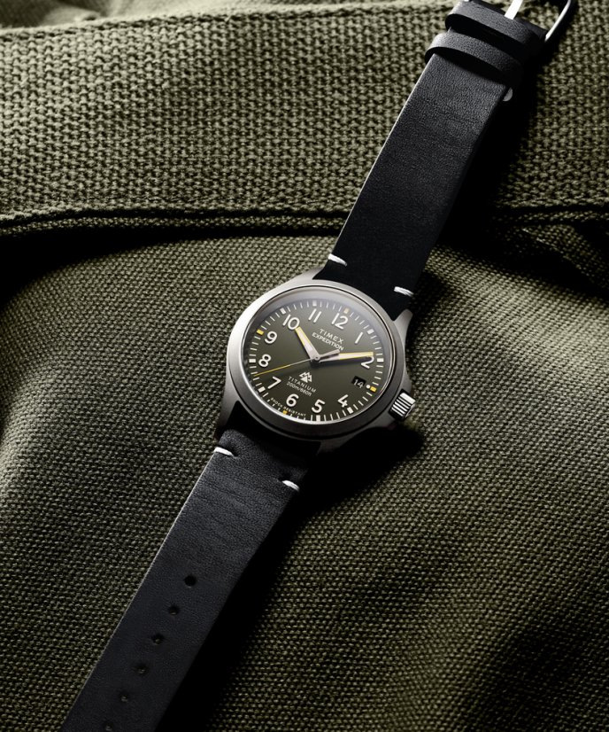 Timex Expedition Field Post Titanium TW2W78100UK