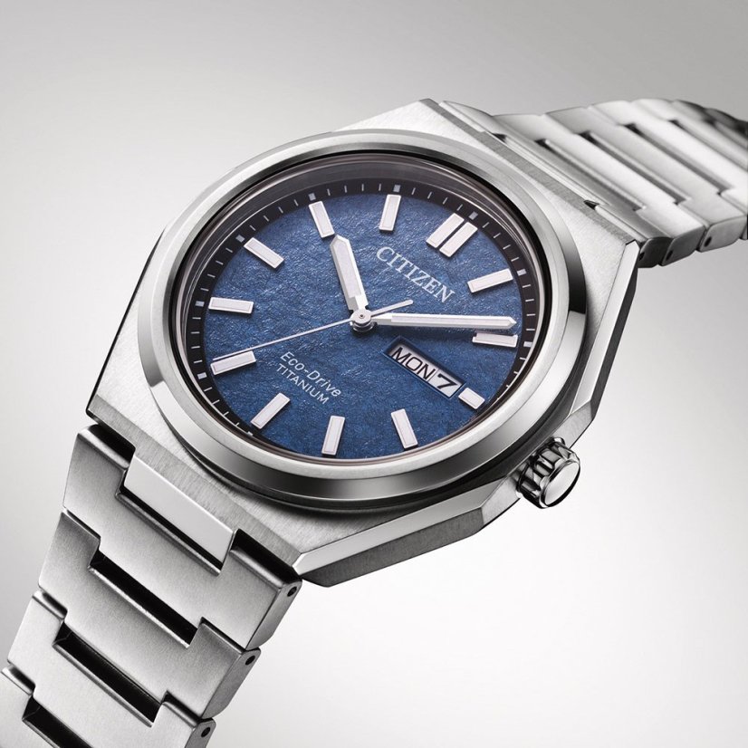 Citizen AW0130-85LE Super Titanium