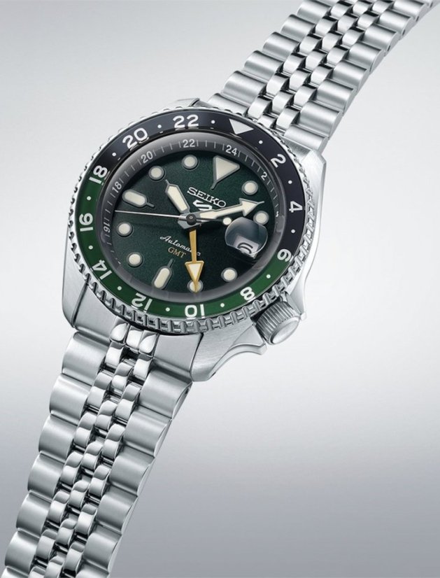 Seiko SSK035K1 Seiko 5 Sports SKX GMT Bi-Colour Green