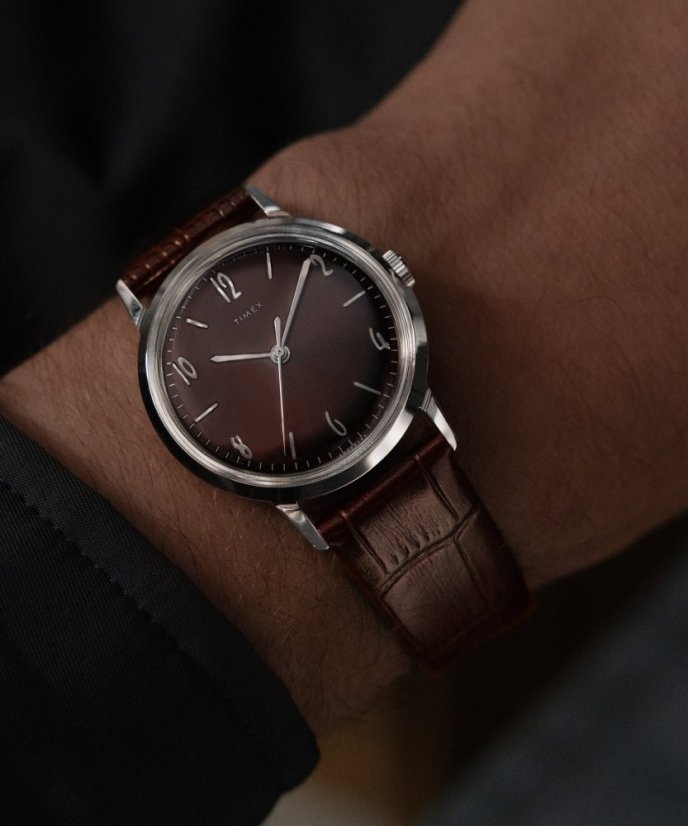 Timex Marlin Hand-Wound TW2W93300UK