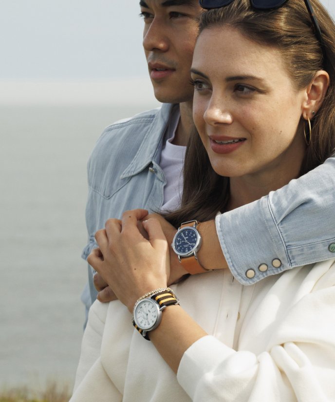 Timex Weekender TW2W86800BR