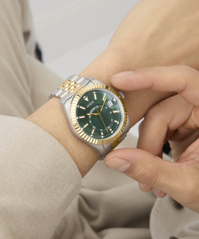 Guess Jaden GW0977G4