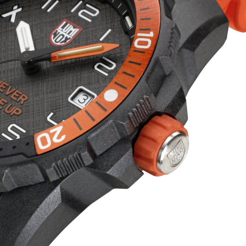 Luminox Bear Grylls Survival Sea 3720 Series XB.3729.NGU