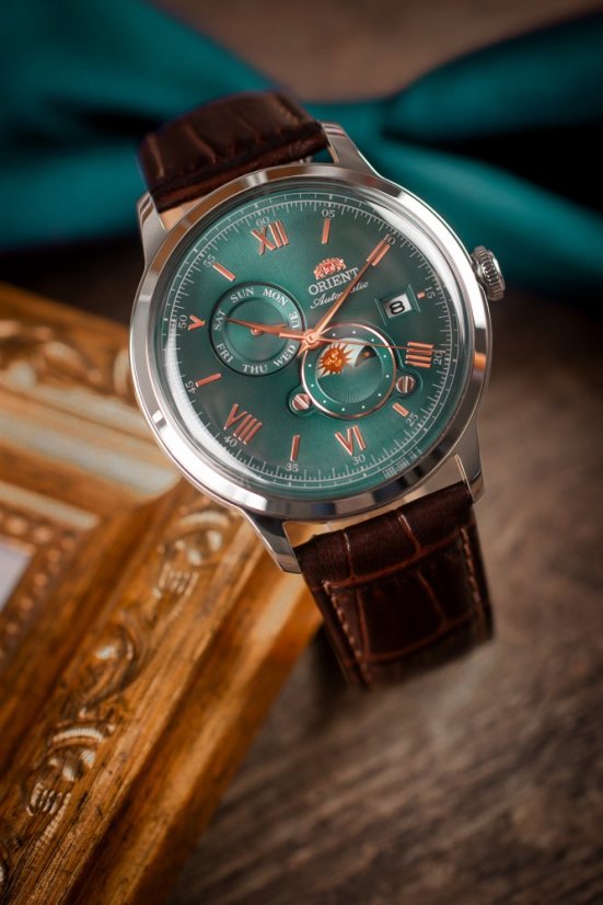 Orient Classic Bambino 2nd Generation Version9 Sun & Moon Automatic RA-AK0805E30B Limited Edition 9500pcs